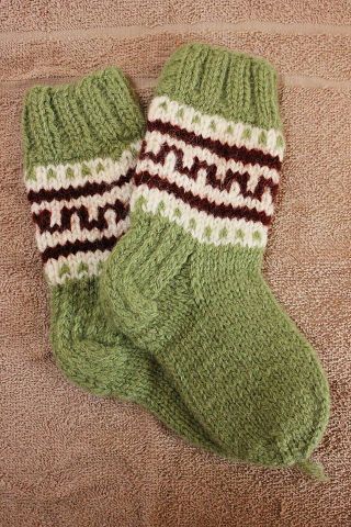 Žalios megztos kojinės